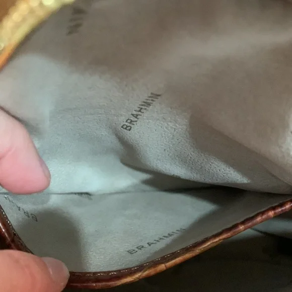 Brahmin Belle  Crossbody - Picture 6 of 14